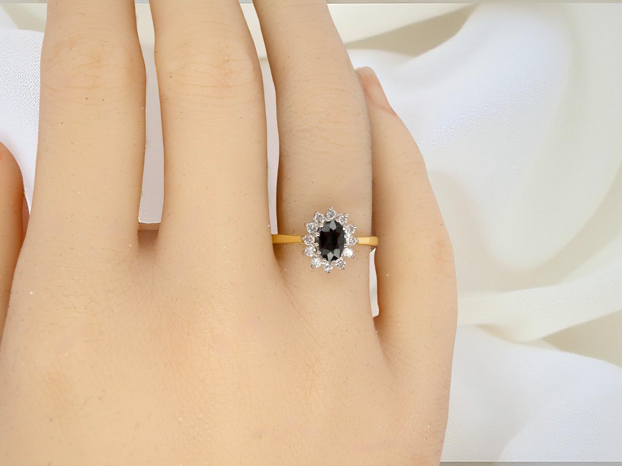 perfect A traditional Sapphire and Diamond ring