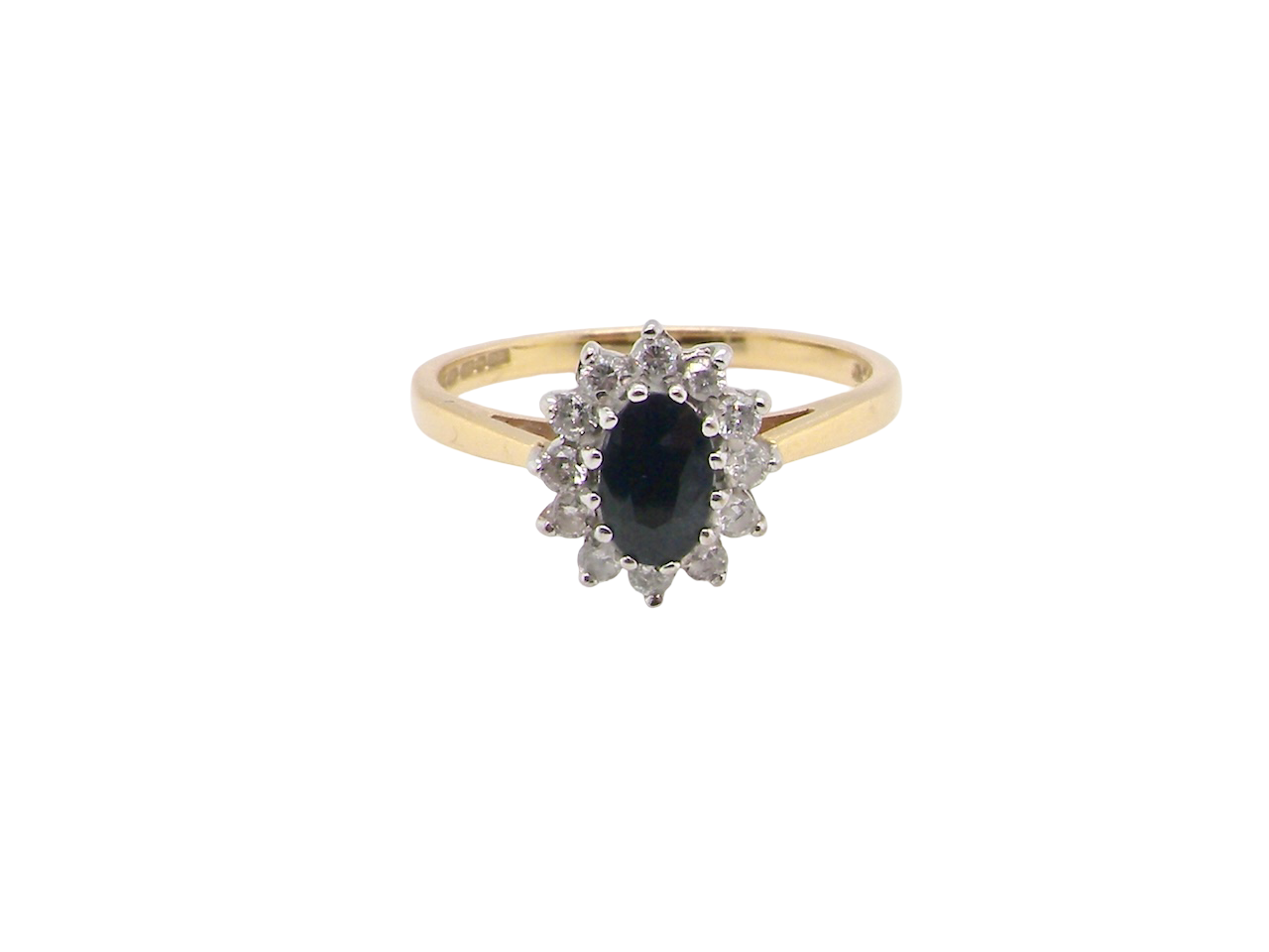 perfect A traditional Sapphire and Diamond ring