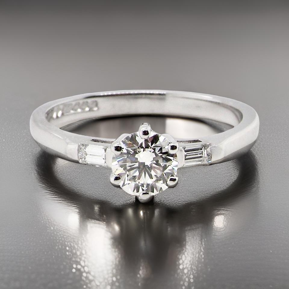 A fine Diamond Ring