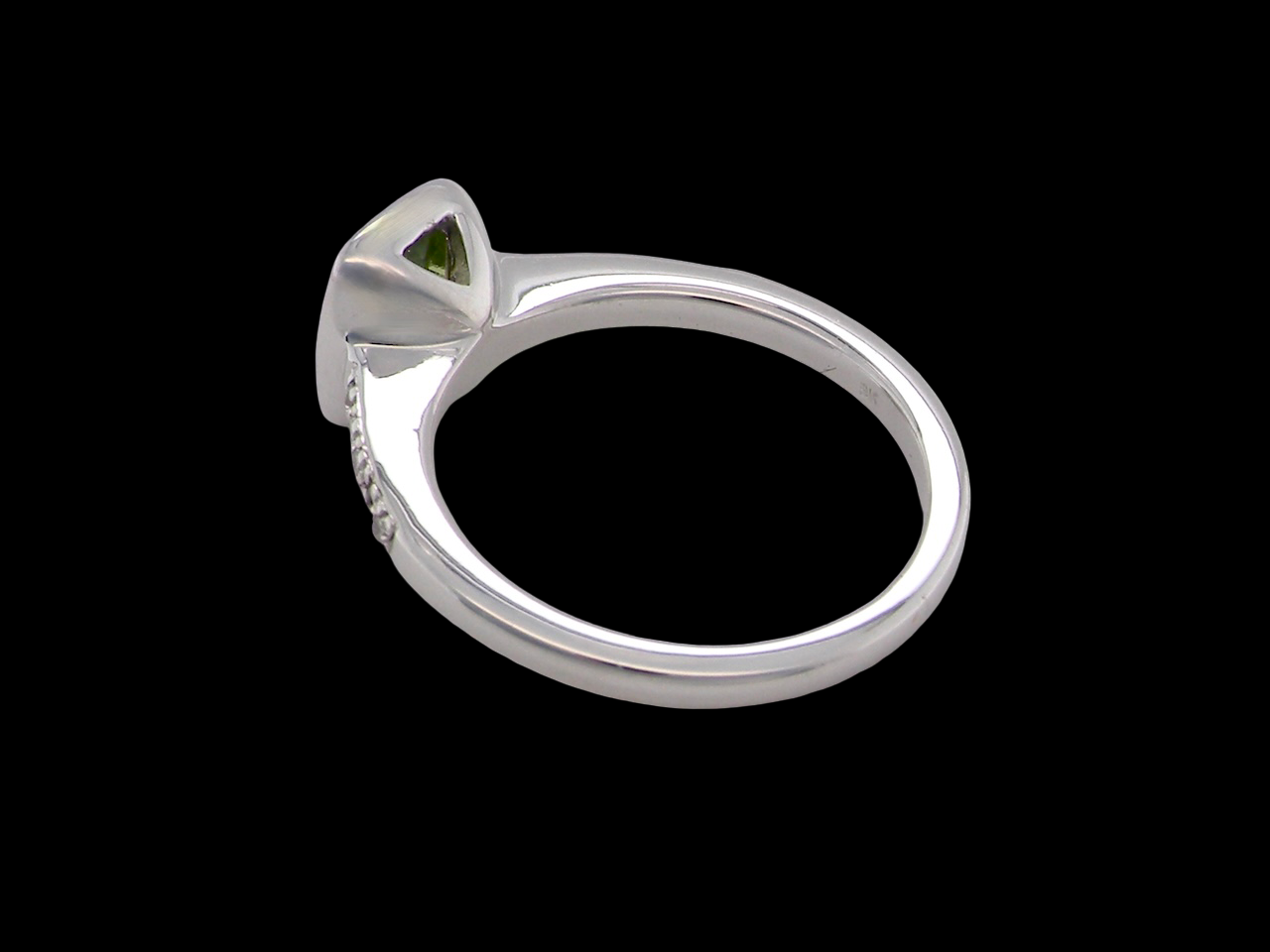 A 9 Carat White Gold Peridot &amp; Diamond Ring