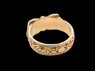 A man's heavyweight buckle ring