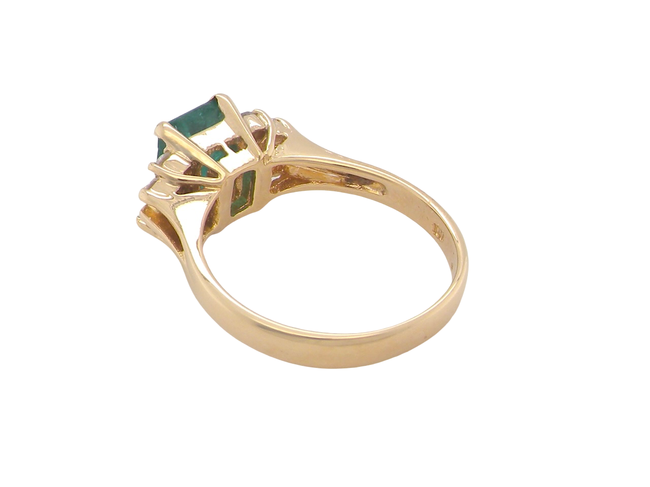  An Emerald &amp; Diamond 18ct Gold Ring