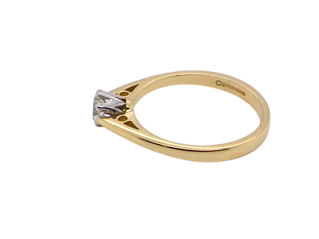 side A classic solitaire ring. Features a single brilliant cut white diamond, measures 5mm (est 0.50 carats) Colour H-j, clarity Si.

Head is claw set, platinum, head 5.2mm, depth 5.4mm, weight 2.9 grams.&nbsp;

