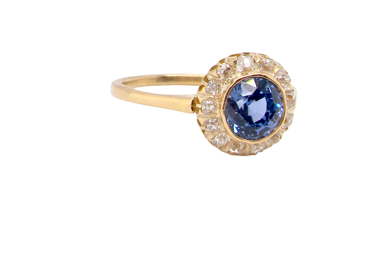 A fabulous vintage Sapphire and Diamond ring
