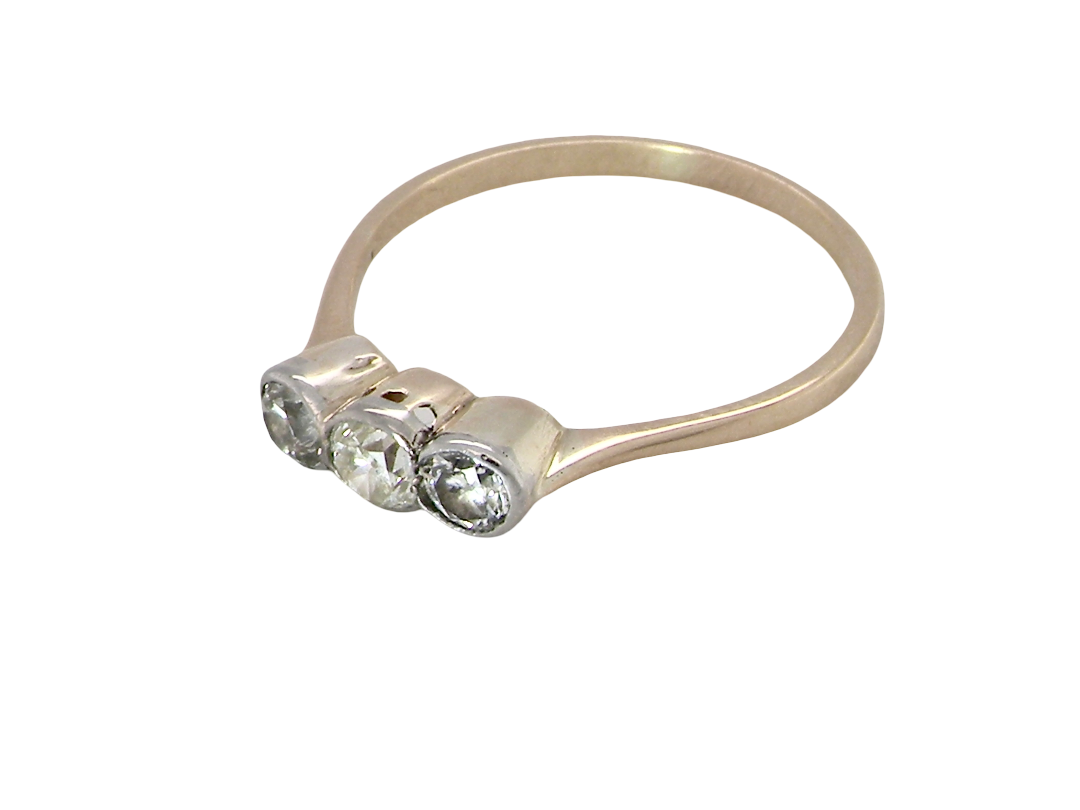 side A mid to early 20th century trilogy ring set with three old brilliant cut white diamonds.

Each measures 4.4mm (est 0.33 carats each) 