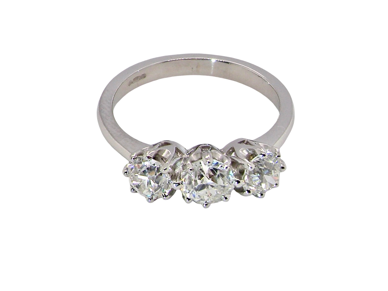 top view An ever-popular trilogy three-stone diamond ring, this beautiful example is in near-new condition 