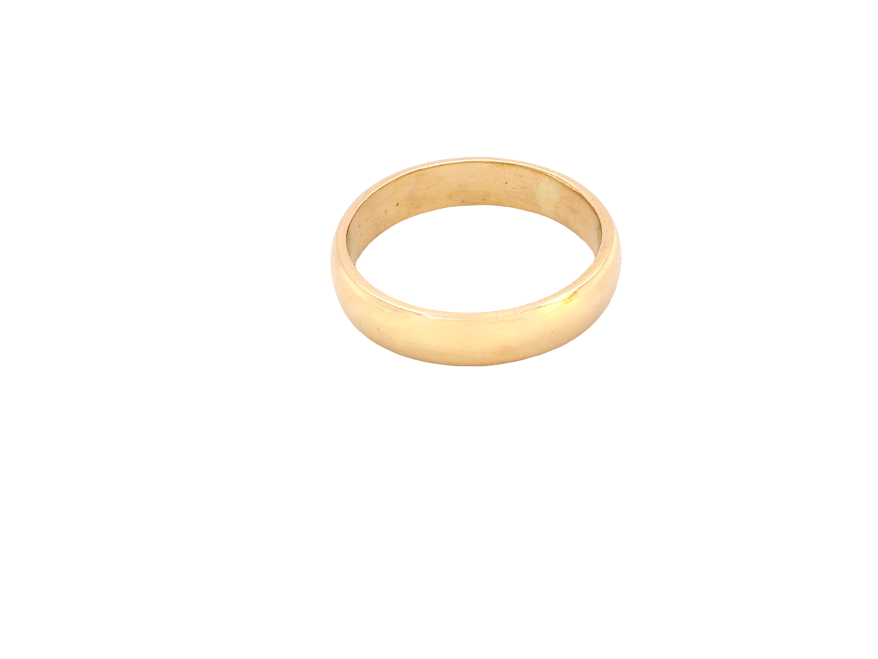  traditional 18 carat gold wedding ring. Width 6mm and probably suitable for male wear (or female if wider ring required)

D shape profile, fine condition with a UK hallmark for 1991.
 
