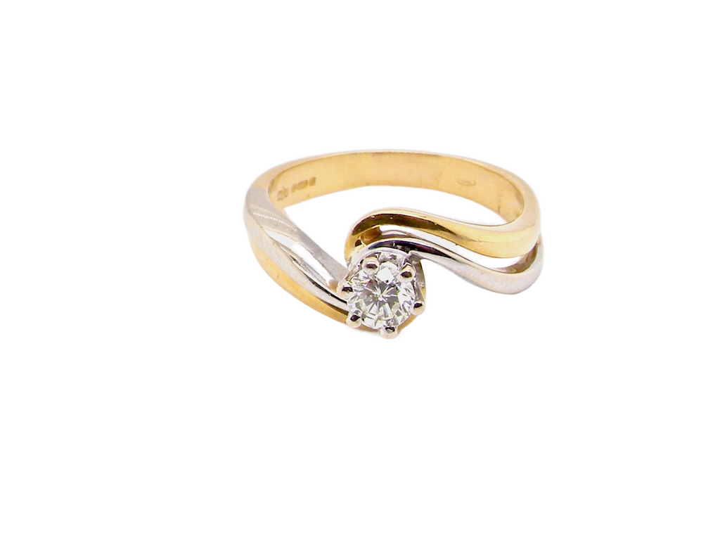 vintage solitaire two colour gold diamond ring