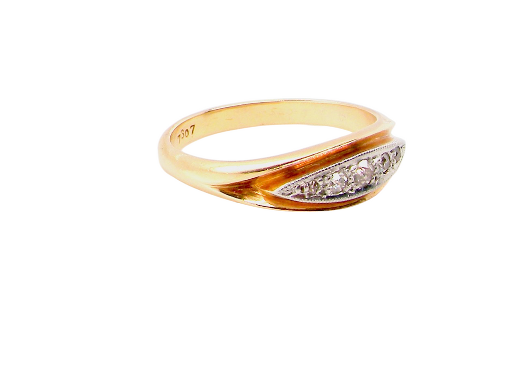 Victorian gold diamond ring