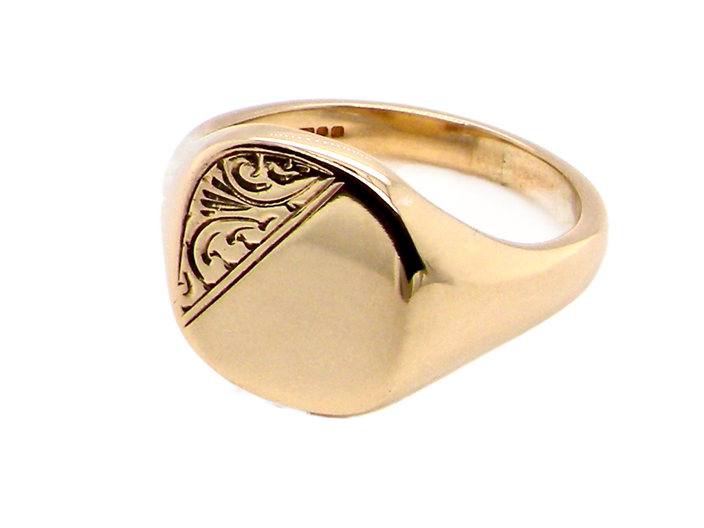 9 carat gold Oxford signet ring