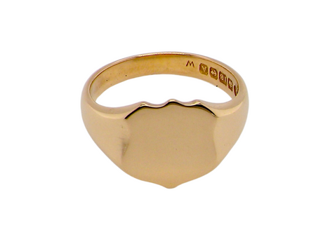 18 carat gold man's signet ring