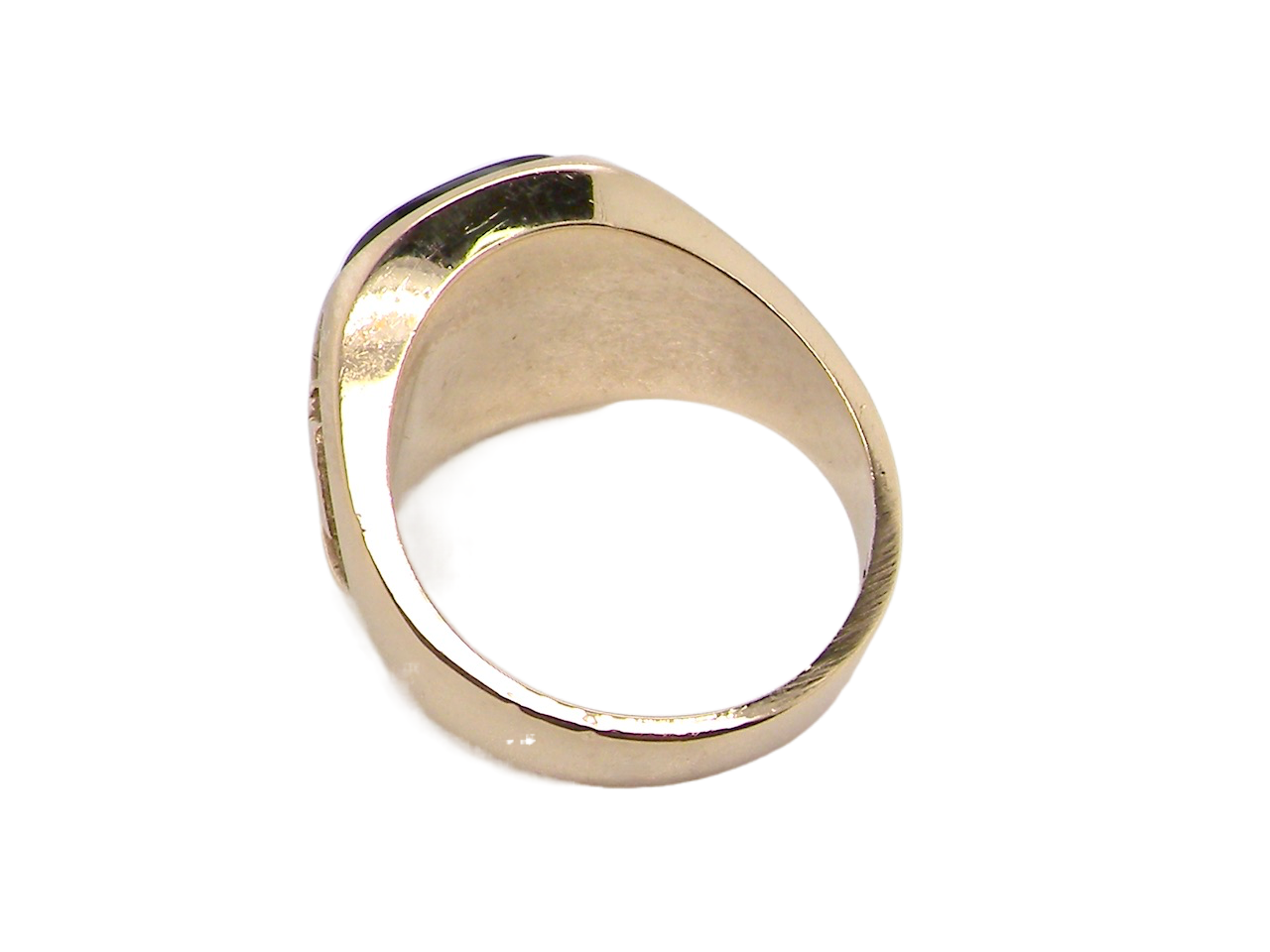 Signet ring not 2025 on the high street