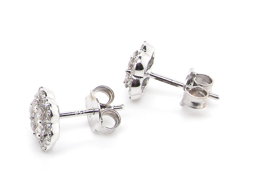 18 carat gold daisy cluster diamond earrings-