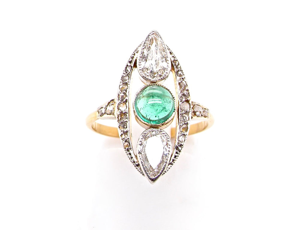  Belle Epoqué emerald and diamond ring