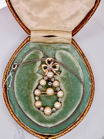  Victorian pearl and diamond pendant/brooch