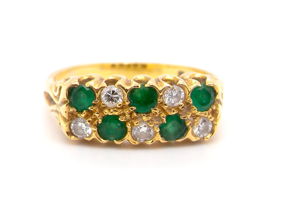Vintage gold emerald and diamond ring