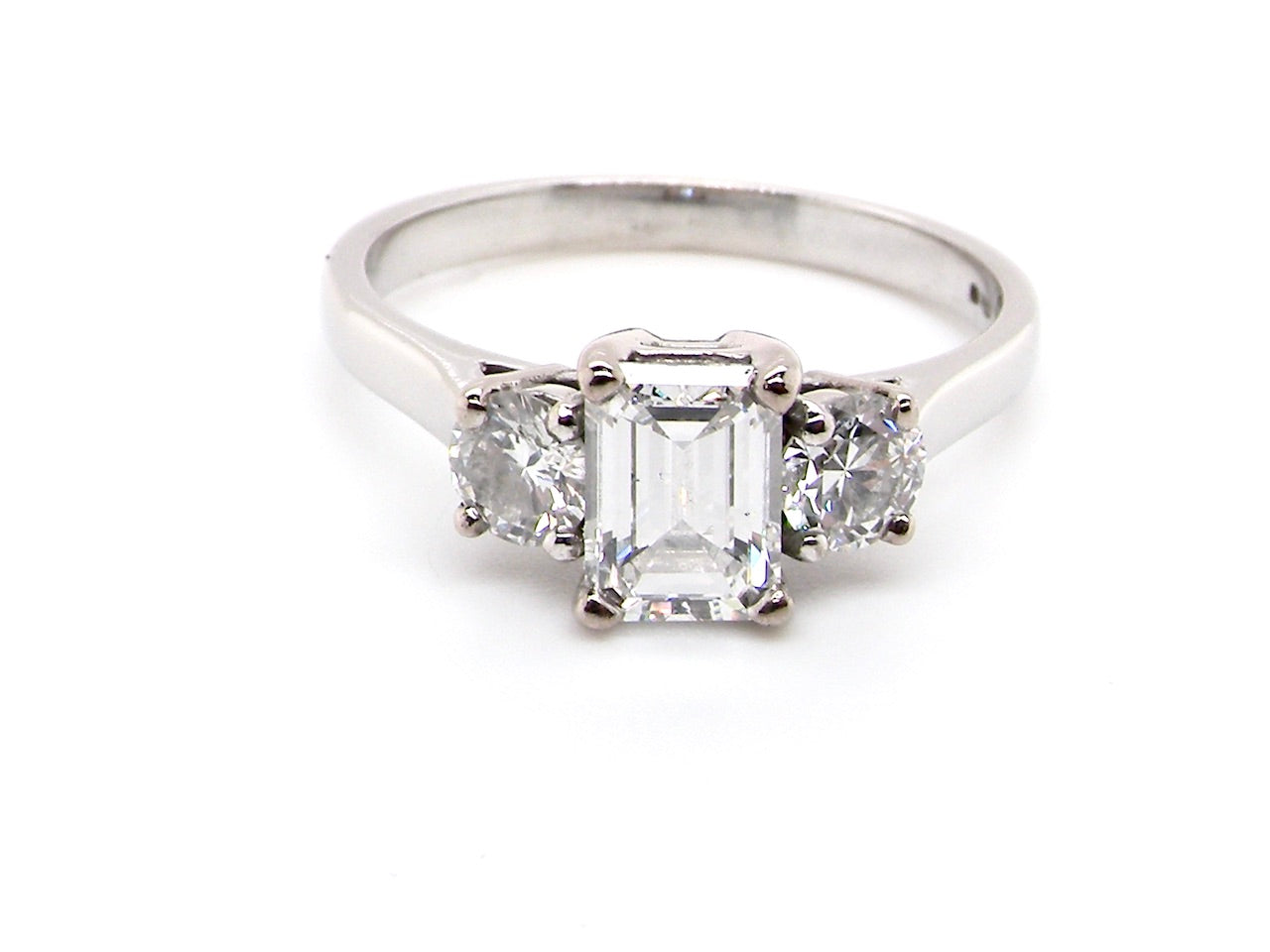 impressive platinum three stone diamond ring