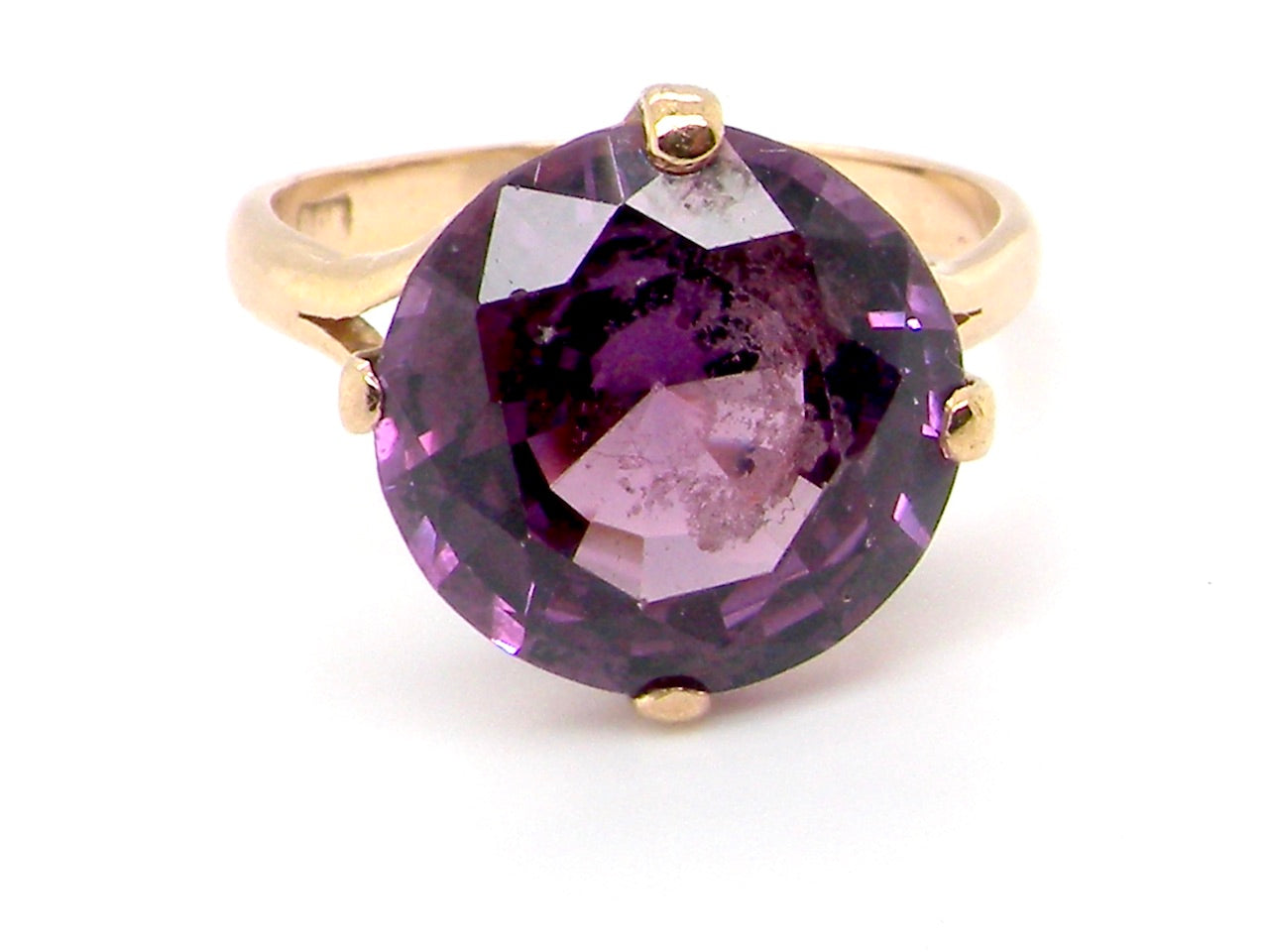 Vintage alexandrite ring