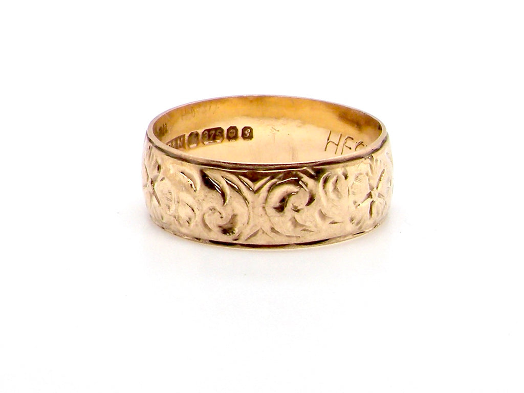 vintage engraved wedding ring