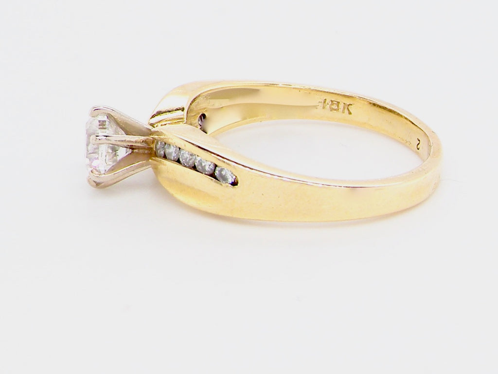 solitaire gold diamond ring