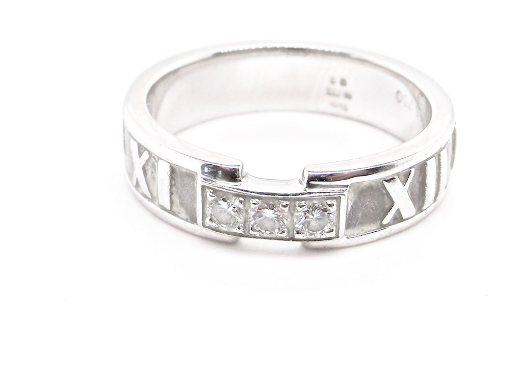 Vintage diamond ring by Tiffany & Co