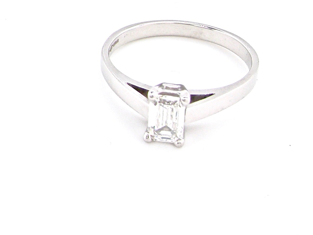 emerald cut solitaire diamond ring