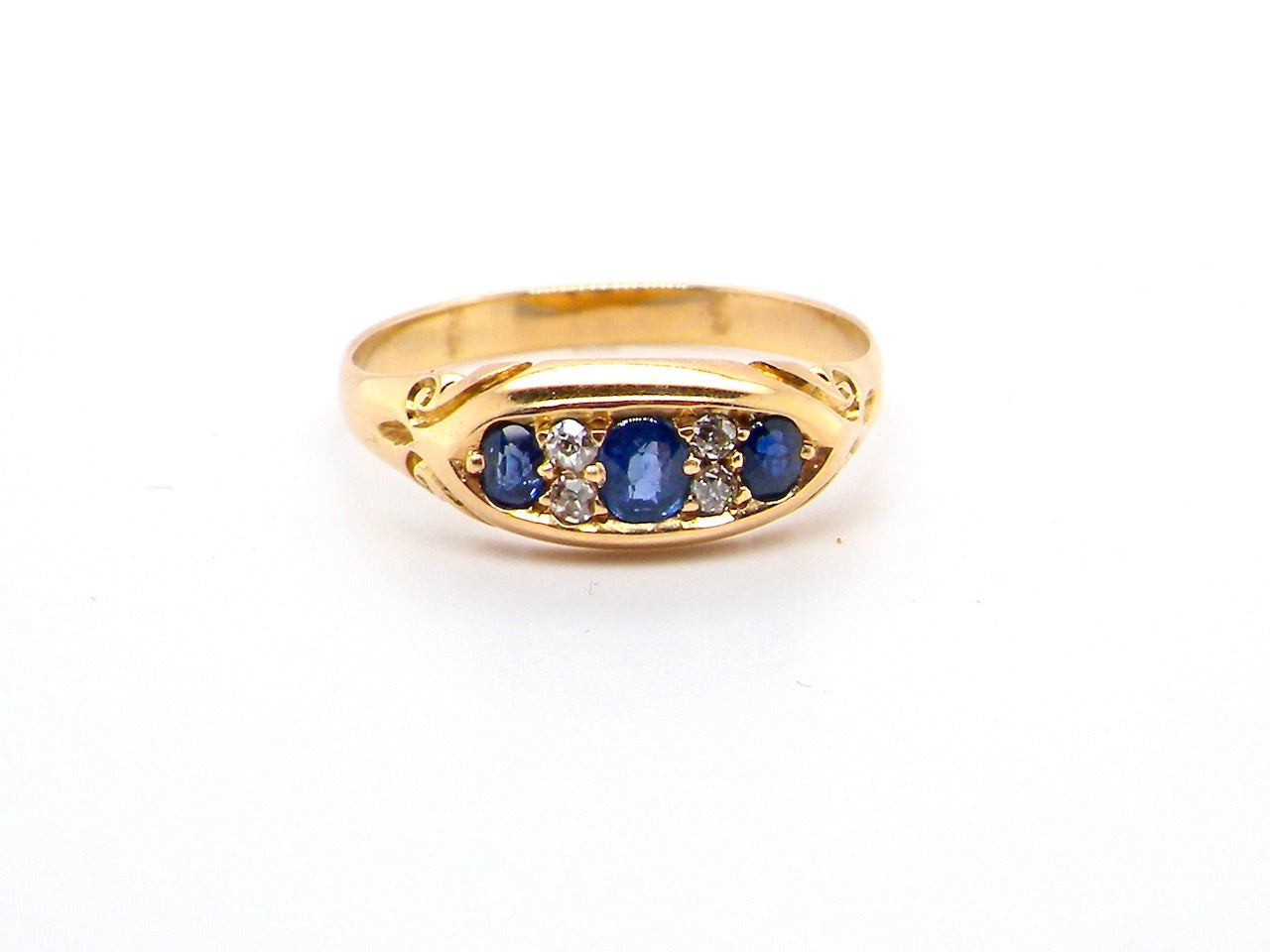 antique sapphire and diamond ring